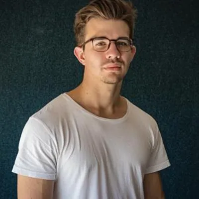 Brett Clur